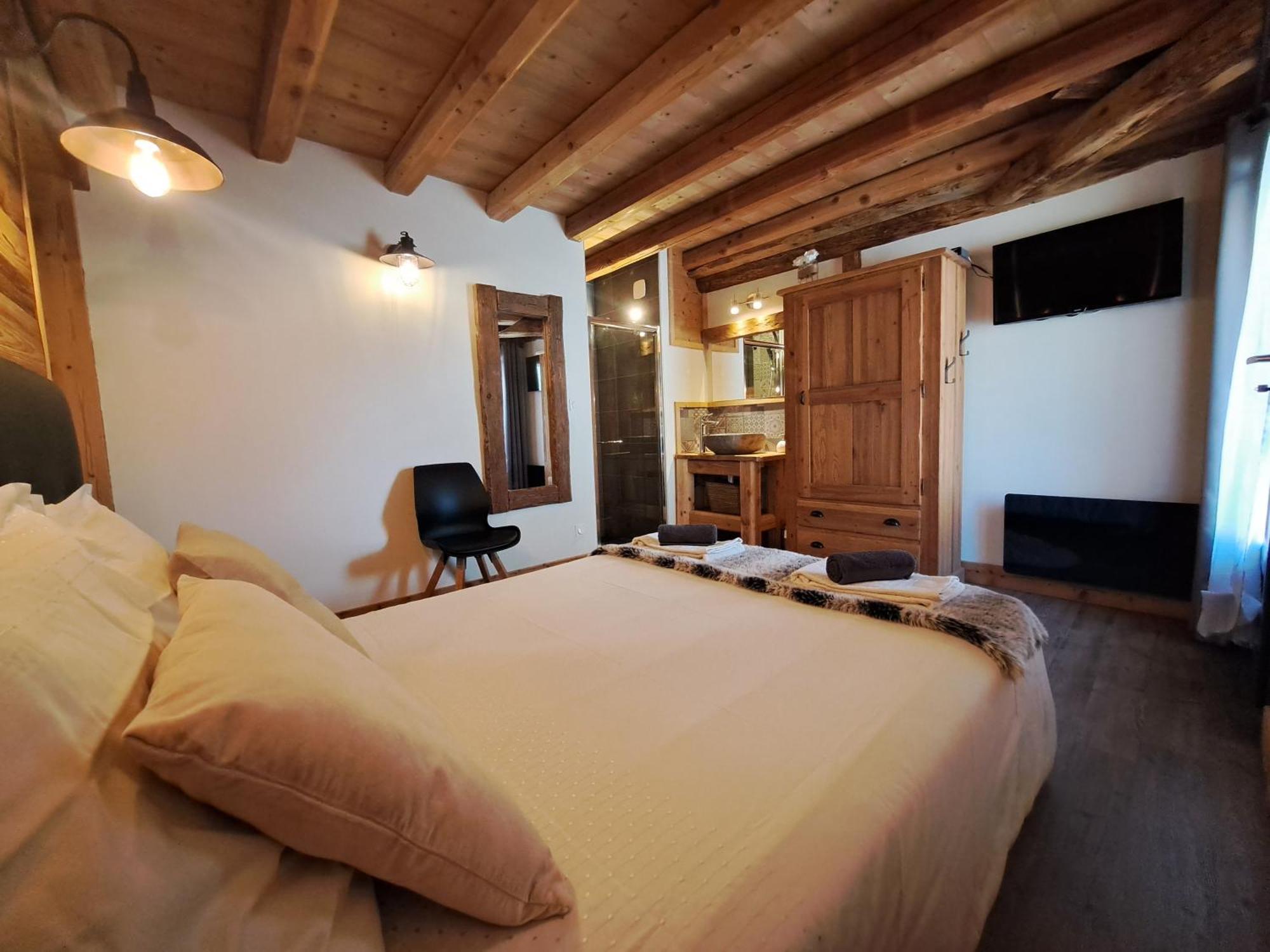 ヴォジャニー Chalet Augustinヴィラ エクステリア 写真